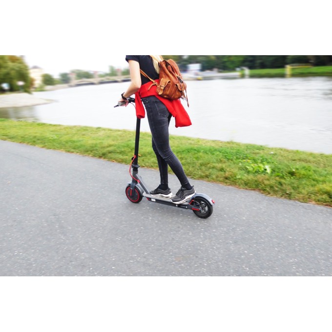 Elektrokoloběžka AERIUM S350 Ultra černá