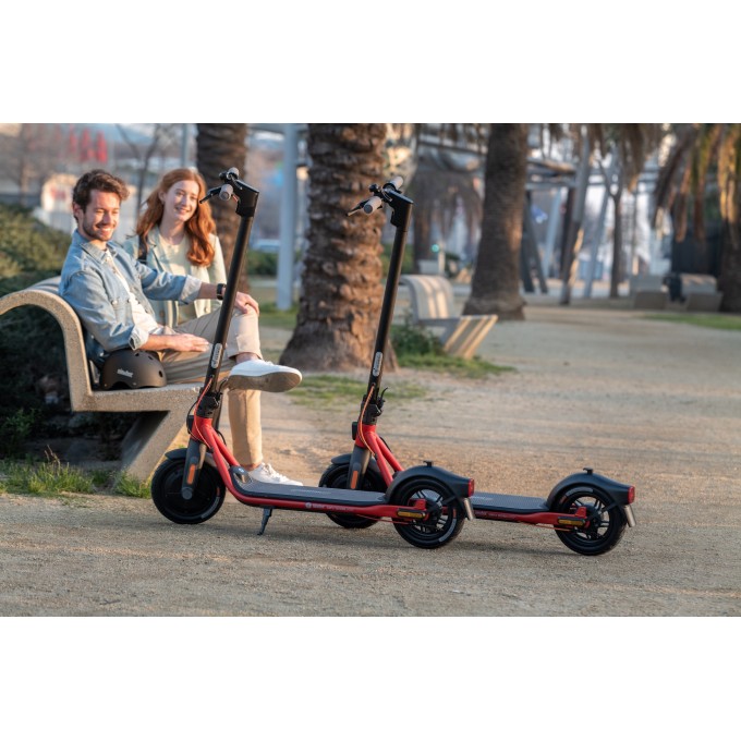 Elektrokoloběžka Ninebot by Segway Kickscooter D28E