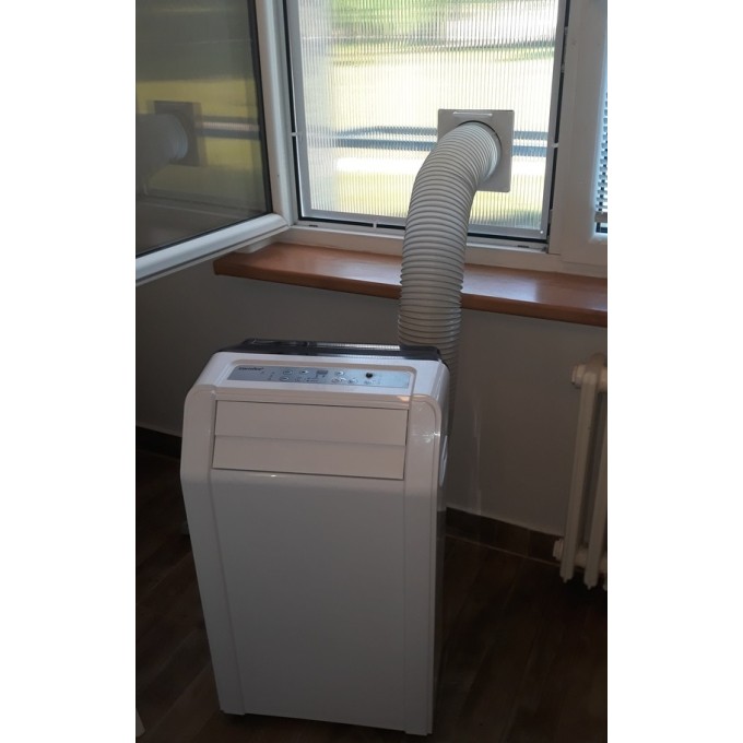 Izolace do okna pro mobilní klimatizace na míru