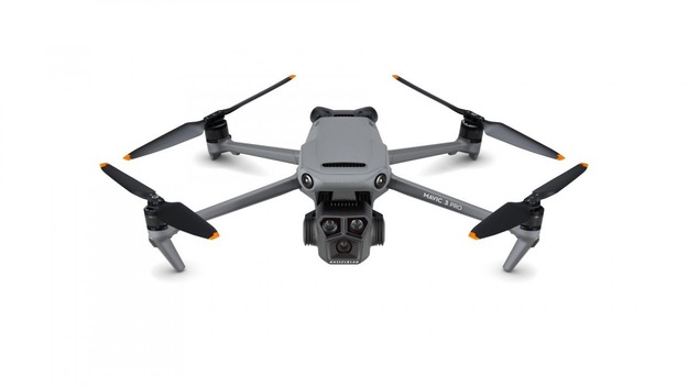 DJI Mavic 3 Pro Fly More Combo + DJI RC
